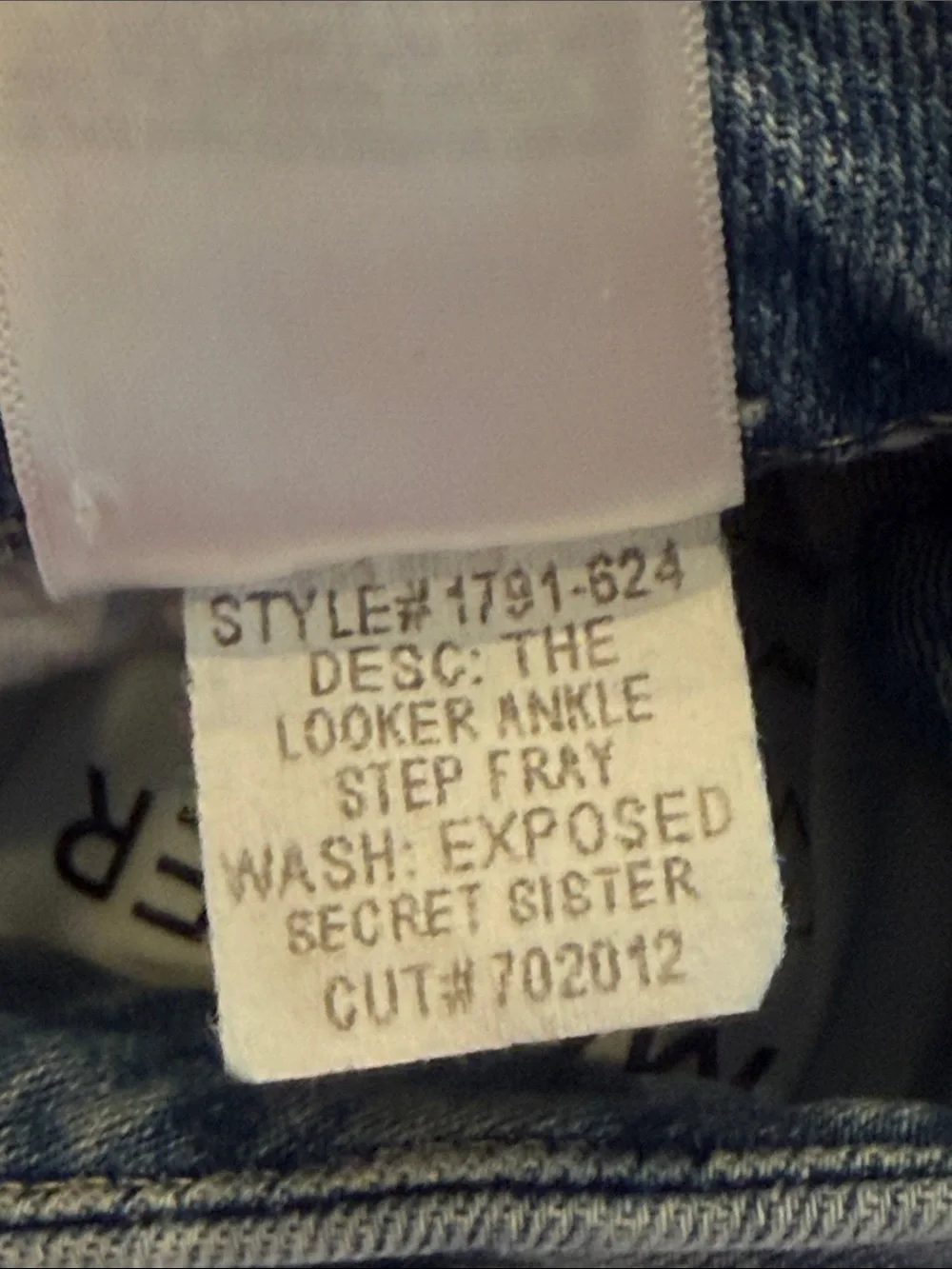MOTHER Looker Ankle Step Fray Jeans 27 Exposed Secret Sister Distressed NWT